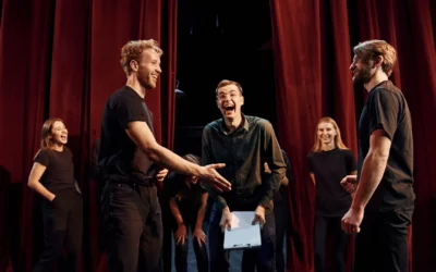 Renforcez la cohésion d&rsquo;équipe grâce au théâtre – Une expérience de team-building inoubliable