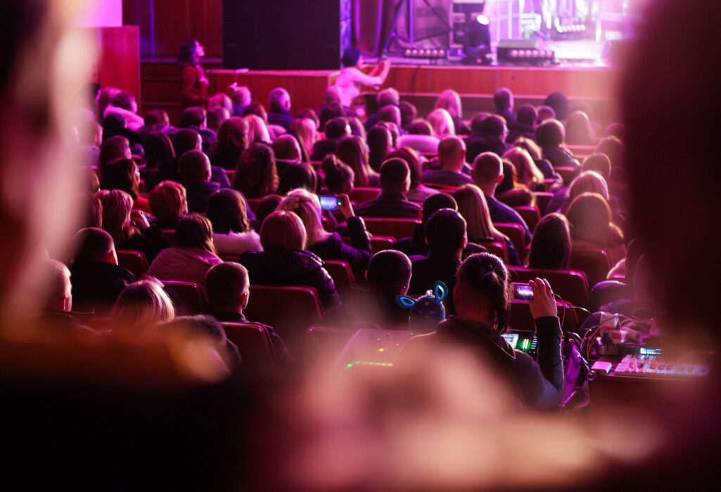 À partir de quel âge emmener votre enfant au théâtre à Bordeaux ?